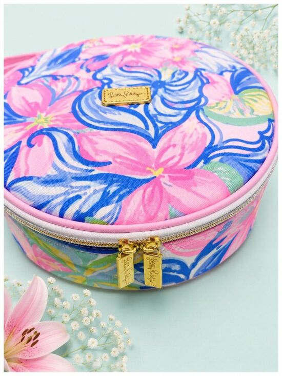 Lilly Pulitzer Other - NEW Lilly Pulitzer Round Insulated Picnic Pack with Dinnerware Set